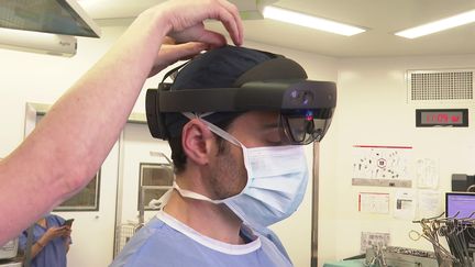 Chirurgie : la réalité virtuelle en renfort