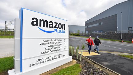 Le site Amazon de Leeds (Grande-Bretagne). Photo d'illustration. (NATHAN STIRK / GETTY IMAGES EUROPE)