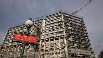 Le chantier de la Samaritaine à Paris, en 2015.&nbsp; (OLIVIER BOITET / MAXPPP)