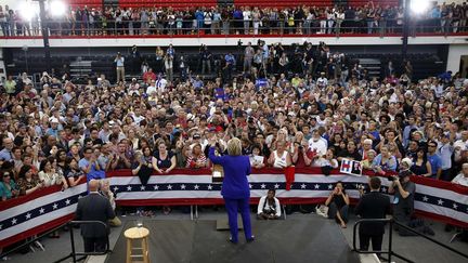 &nbsp; (Hillary Clinton en meeting à Long Beach, en Californie © John Locher/AP/SIPA)