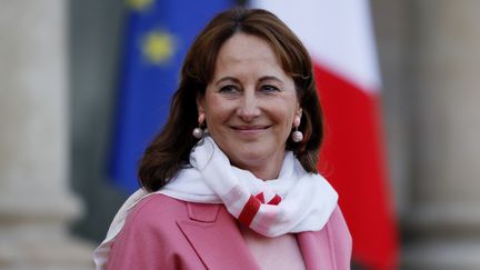 Ségolène Royal : "on verra si je peux être utile dans le débat présidentiel avec tel ou tel candidat"