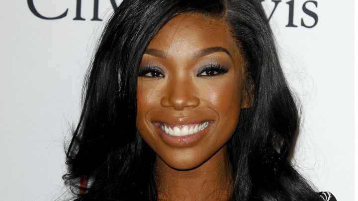 La chanteuse Brandy Norwood lors du gala qui pr&eacute;c&egrave;de la c&eacute;r&eacute;monie des Emmy Awards, le 9 f&eacute;vrier 2013 &agrave; Los Angeles (Californie, Etats-Unis). (PICTURE PERFECT / REX / SIPA)