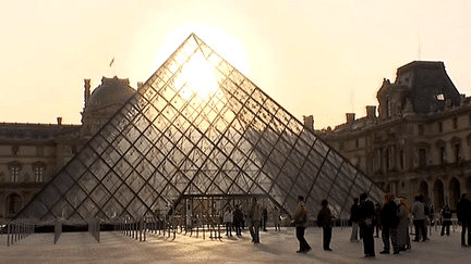 La pyramide du Louvre
 (France 3 / Culturebox)