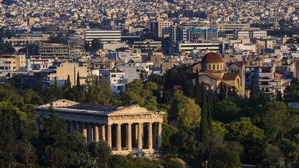 Vue générale d'Athènes, la capitale de la Grèce. Le 25 mars 2021, le pays va commémorer le bicentenaire de son indépendance. De nombreux chefs d’État, dont Emmanuel Macron&nbsp;seront attendus pour les festivités. (VINCENT ISORE / MAXPPP / IP3 PRESS)