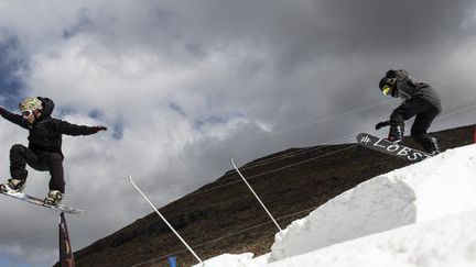 La station Afriski a ouvert en 2002 dans les montagnes de Maluti, au Lesotho. (MARCO LONGARI / AFP)