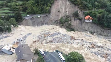 Vue aérienne des dégâts causés par la tempête Alex dans le secteur de Roquebillière et Saint-Martin-Vésubie, le 3 octobre 2020. (DRAGON 06)