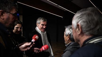 Jérôme Cahuzac, ancien ministre du délégué au Budget sous François Hollande, le 23 novembre 2023 à Monsempron-Libos (Lot-et-Garonne). (PHILIPPE LOPEZ / AFP)