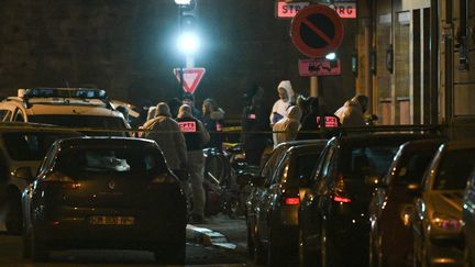 Des équipes des forces de l'ordre à Strasbourg (Bas-Rhin), le 13 décembre 2018. (SEBASTIEN BOZON / AFP)