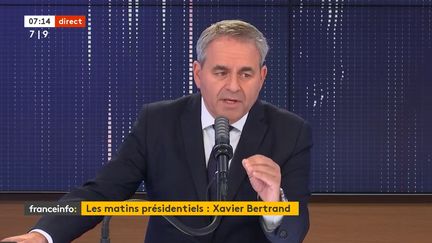 Xavier Bertrand, candidat à l'élection présidentielle, sur le plateau de franceinfo le 4 octobre 2021. (FRANCEINFO / DAILYMOTION)