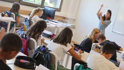 Une classe de collège à Mercurol-Veaunes (Drôme), le 4 septembre 2023. (FABRICE ANTERION / MAXPPP)