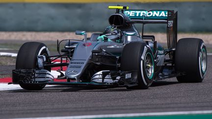 Le pilote allemand Nico Rosberg au volant de sa Mercedes (JOHANNES EISELE / AFP)