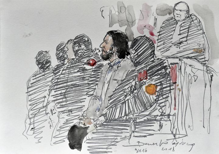 Dessin d'audience réalisé le 5 février 2018, lors du procès du jihadiste Salah Abdeslam, à Bruxelles (Belgique). (BENOIT PEYRUCQ / AFP)