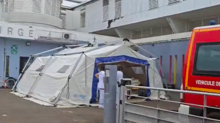 Cyclone à Mayotte : les services de santé partiellement à l'arrêt (France 2)