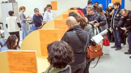 Accueil spécifique de 20 étudiants réfugiés pour un cursus d'initiation au français à l'université Paris Ouest Nanterre le 28 janvier 2016 (photo d'illustration). (BRUNO LEVESQUE / MAXPPP)