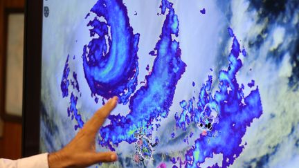 Le cyclone Belal, qui s'approche de l'île de La Réunion le 14 janvier 2024, s'annonce potentiellement historique. (RICHARD BOUHET / AFP)