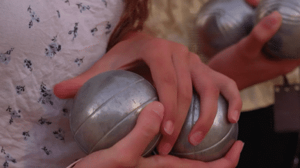 Vacances : la pétanque , la boule star de l'été