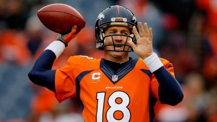 Peyton Manning repart pour un tour, à 38 ans (DOUG PENSINGER / GETTY IMAGES NORTH AMERICA)