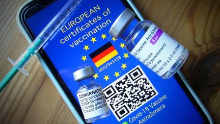 Vaccins contre le Covid-19 : 1,8 milliard de doses commandées par l’Europe