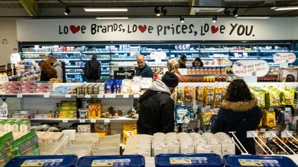 Un magasin PrimaPrix, à Pontault-Combault (Seine-et-Marne), le 11 novembre 2022. (ALINE MORCILLO / HANS LUCAS / AFP)