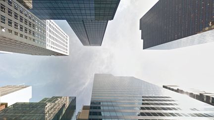 Le "fonds vautour" Aurelius Capital Management est domicili&eacute; dans un gratte-ciel de Madison Avenue, &agrave; New York (Etats-Unis). (GOOGLE STREET VIEW / FRANCETV INFO)