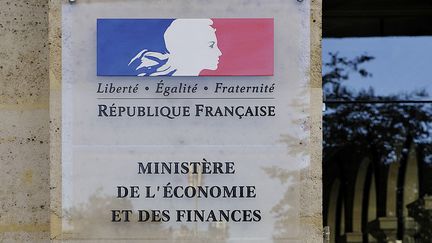 L'entrée du ministère de l'Economie et des Finances, dans le 12e arrondissement de Paris, le 30 août 2013.&nbsp; (YVES TALENSAC / PHOTONONSTOP / AFP)