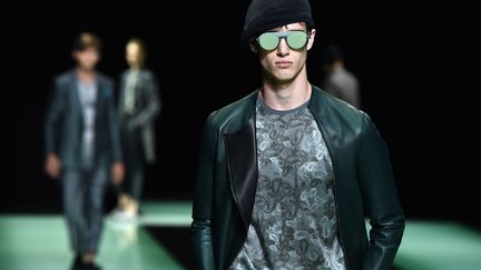 Emporio Armani printemps-été 2016, à Milan
 (GABRIEL BOUYS / AFP)