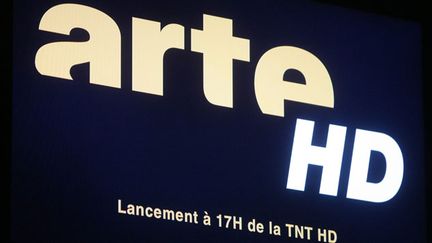 &nbsp; (Aller sur la chaîne 7 ou la chaîne 57 pour voir si le téléviseur affiche en haut à gauche de l'écran le logo ARTE HD © MaxPPP)