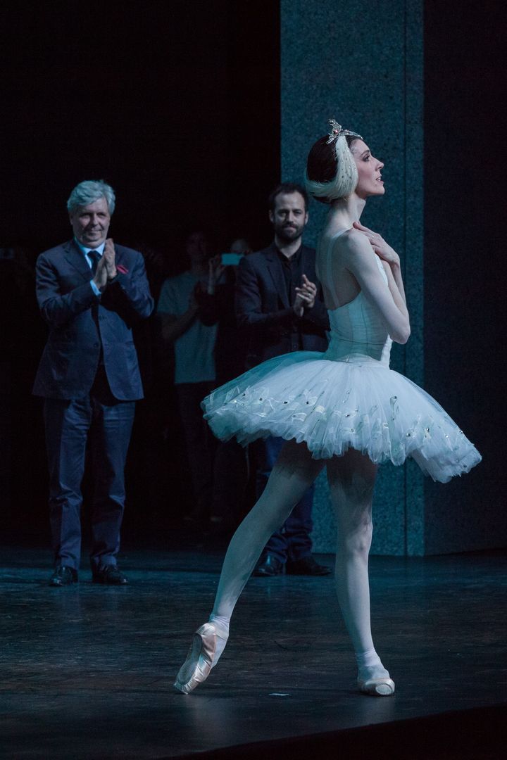 Laura Hecquet, Stéphane Lissner (Directeur de l'Opéra) et Benjamin Millepied 
 (Ann Ray/Opéra national de Paris)