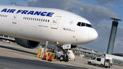 Air France voulait faire passer de 4 à 3 le nombre de personnel navigant à bord des moyen-courriers assurés par des A319 (AFP - Lionel Bonaventure)