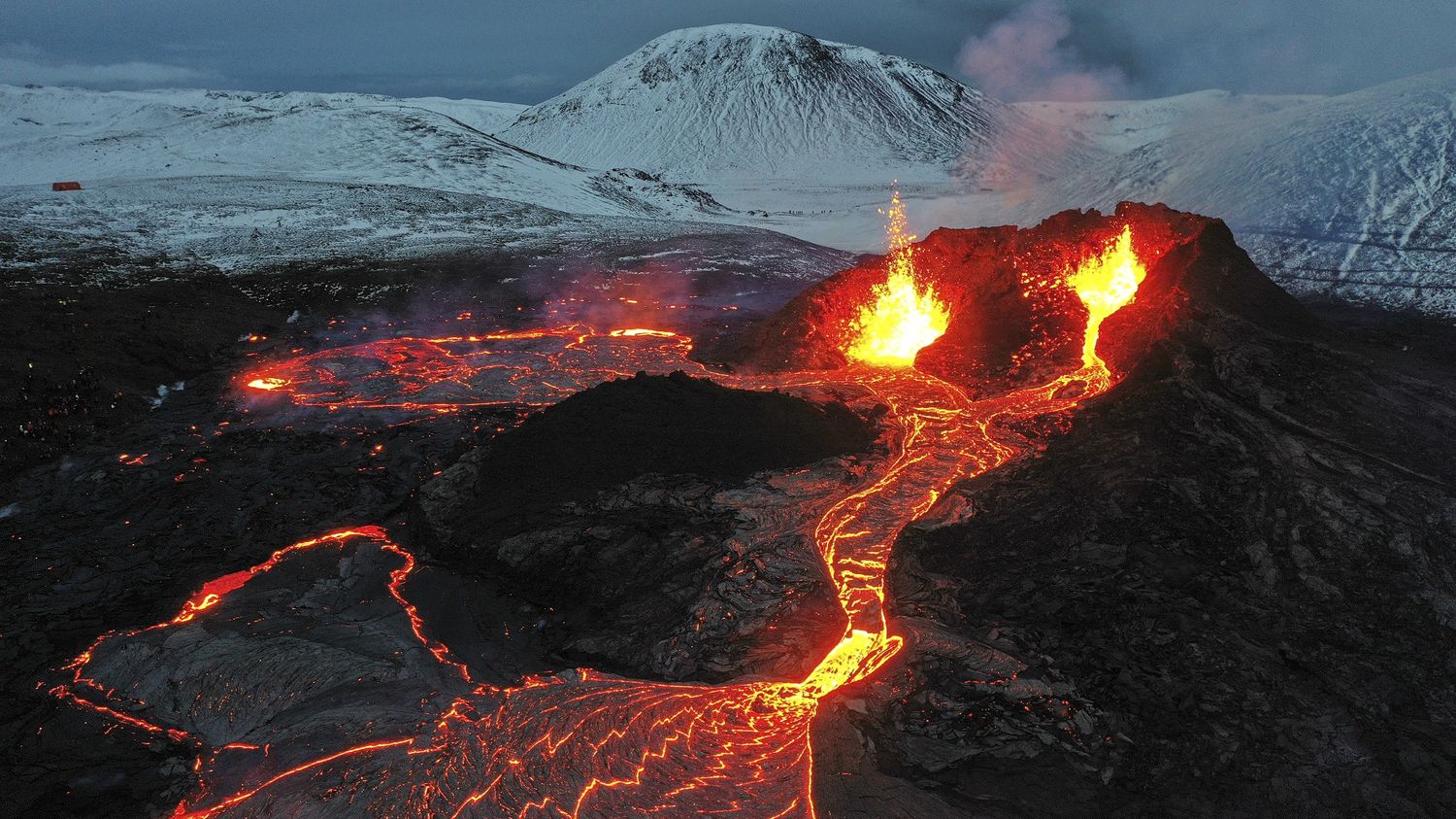 Eruption volcanique en Islande : le spectre du chaos de l'éruption