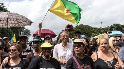 Guyane : Emmanuel Macron à la rencontre de la population