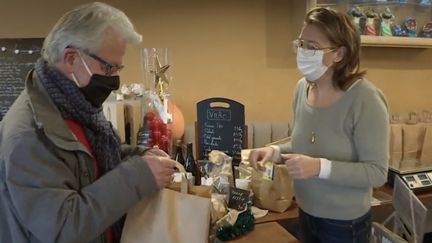 À Pierrerue (Alpes-de-Haute-Provence), un bistrot résiste à la fermeture des bars et restaurants