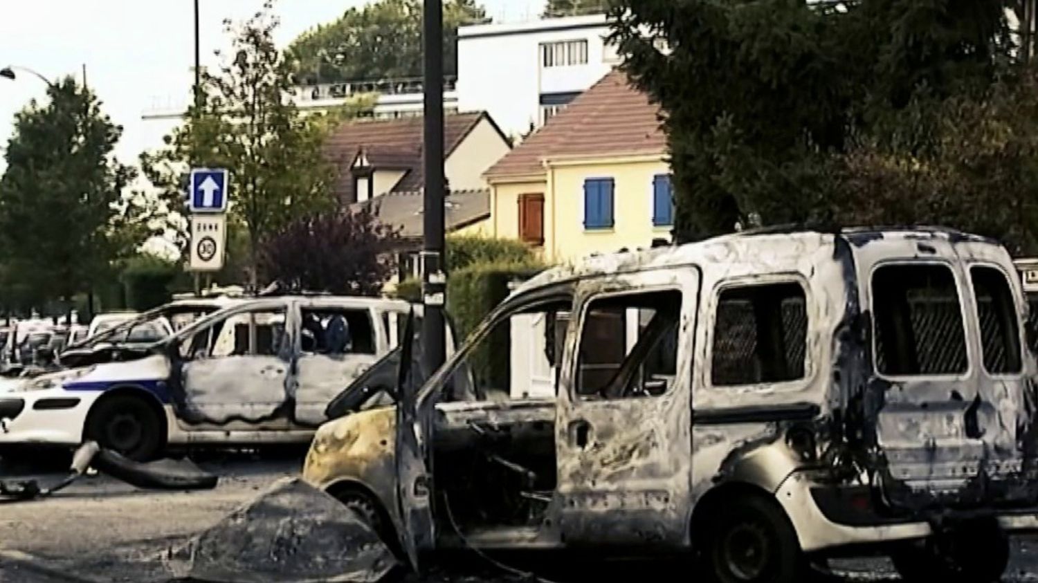 Policiers Brûlés à Viry-Châtillon : Retour Sur Les Faits