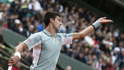 Novak Djokovic au service (THOMAS COEX / AFP)