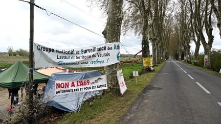 Une portion de 53 kilomètres de l'autoroute A69 doit être construite entre Toulouse et Castres. (REMY-GABALDA / MAXPPP)