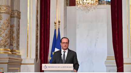 Le président François Hollande, le 9 novembre 2016 à l'Elysée. (LIEWIG / SIPA)