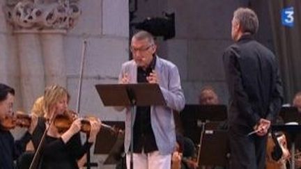 François Castang,conteur musical dans  Pierre et le Loup au Festival de Saint-Riquier
 (Culturebox)