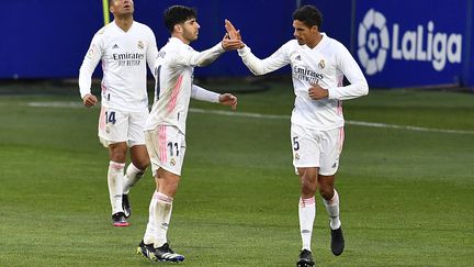 Raphaël Varane a inscrit un doublé face à Huesca samedi 6 février 2021. (PAU BARRENA / AFP)