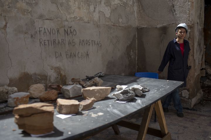 Des pièces retrouvées après l'incendie du Musée national de Rio de Janeiro (12 février 2019)
 (Mauro Pimentel / AFP )