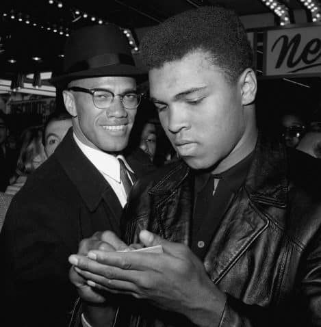 Mohamed Ali aux côtés de Malcolm X, à New York