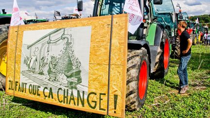 &nbsp; (Des agriculteurs sarthois en manifestation en septembre 2015 (illustration) © SIPA / Gile Michel)