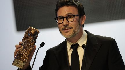 Le réalisateur  Michel Hazanavicius lors de la 37e cérémonie des César le 24 février 2011, au théâtre du Châtelet à Paris. (ERIC FEFERBERG / AFP)