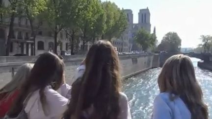 Notre-Dame de Paris : l'affluence des touristes