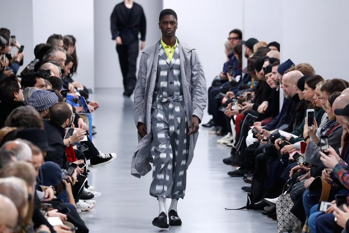 Issey Miyake pap automne-hiver 2018-19, janvier 2018
 (PATRICK KOVARIK / AFP)