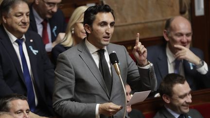 Le député Les Républicains du Vaucluse, Julien aubert, le 3 avril 2018, à l'Assemblée nationale. (THOMAS SAMSON / AFP)