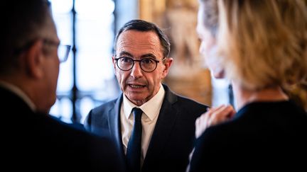 Le président du groupe Les Républicains au Sénat, Bruno Retailleau, à Paris, le 16 novembre 2023. (XOSE BOUZAS / HANS LUCAS / AFP)