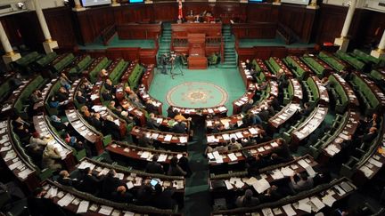 Une session pleini&egrave;re de l'Assembl&eacute;e nationale constituante tunisienne, le 14 f&eacute;vrier 2013 &agrave; Tunis (Tunisie). (SALAH HABIBI / AFP)