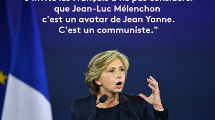 Valérie Pécresse, jeudi 13 avril, invitée de "L'Opinion" et de Boursorama. (AFP / FRANCEINFO)