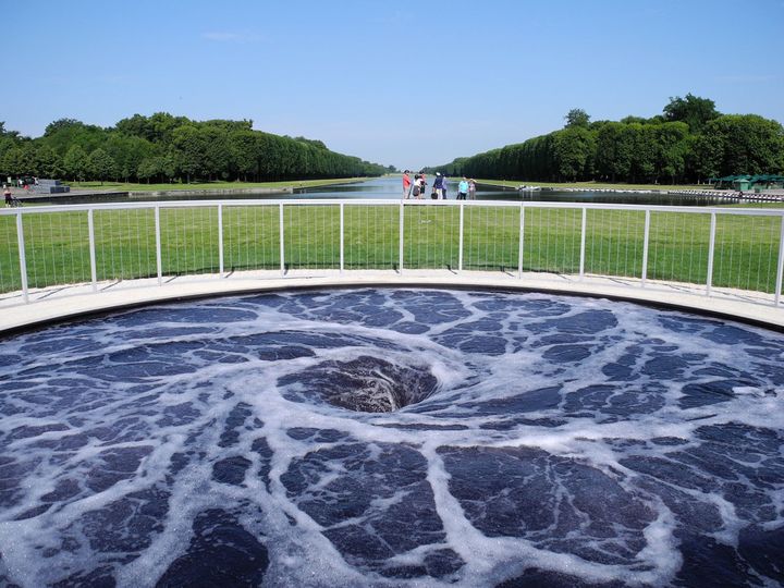 Anish Kapoor, "Descension", 2014
 (photo Valérie Oddos / Culturebox / France Télévions)