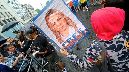 Manifestation de soutien à Chelsea Manning, lors de la Gay Pride à Londres, le 28 juin 2014. (GAIL ORENSTEIN / NURPHOTO)